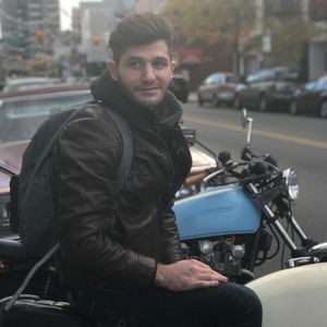 Meet your Posher, Tayler